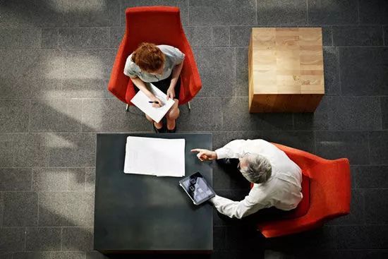 培訓(xùn)機(jī)構(gòu)輔導(dǎo)教師緣何頻頻跳槽？自立門戶成出路 